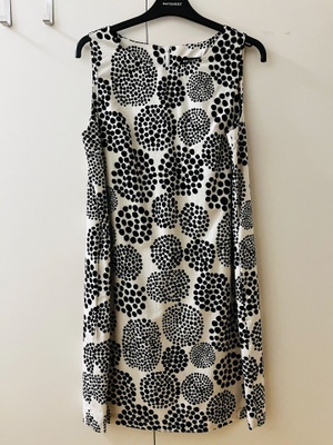 MARIMEKKO Truba Pallero mekko koko 40