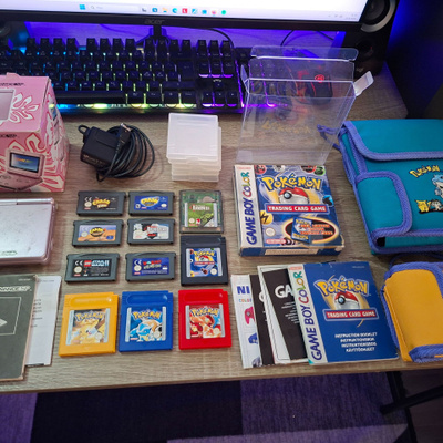 GBA SP AGS-101 paketti, 11 peliä Pokemoneja yms