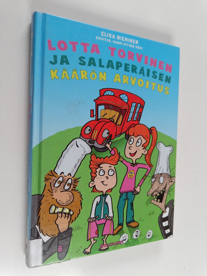 Elisa Nieminen : Lotta Torvinen ja salaperäisen käärön ar...