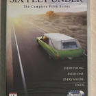 MULLAN ALLA (Six Feet Under): Kausi 5 (2005) 5DVD (UUSI) - pikkukuva 1