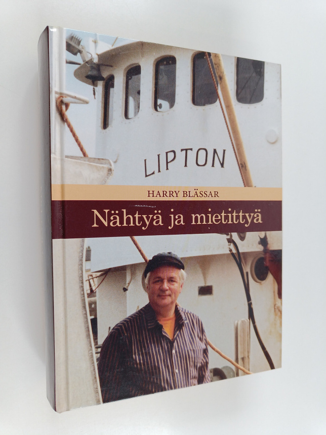 Harry Blässar : Nähtyä ja mietittyä