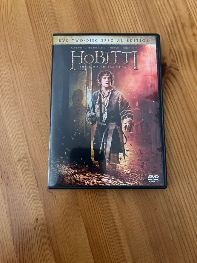 Hobitti Smaugin autioittama maa  DVD