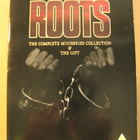 ROOTS - JUURET ( Koko Sarja ) - pikkukuva 1