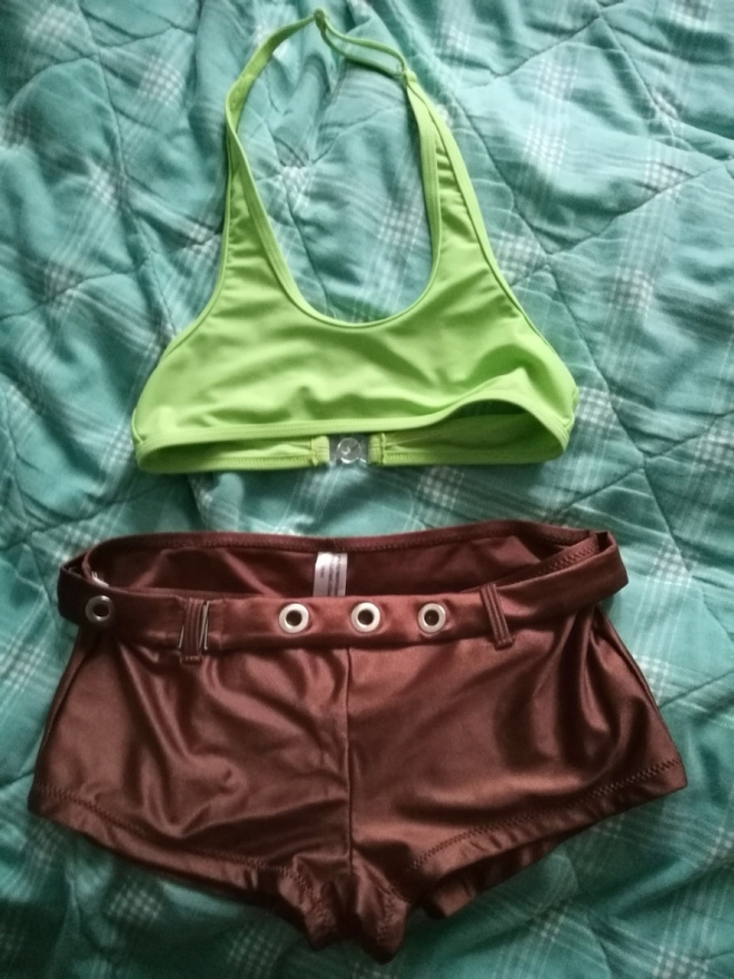 Bikinit ruskea(38/40)+ neonvihreä XS/36 yläosa