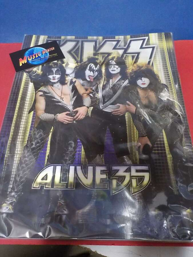 KISS ALIVE 35 KIERTUEKIRJA
