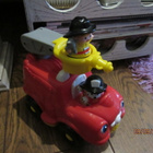 Fisher Price paloauto + 2 hahmoa. - pikkukuva 1