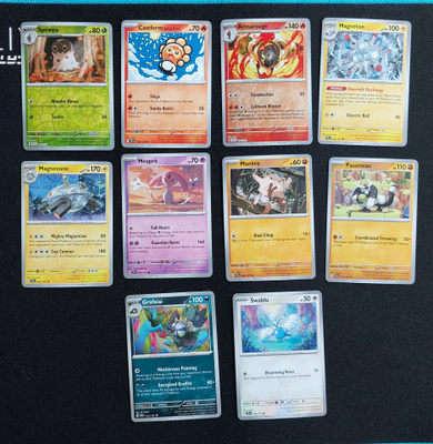 Pokemon kortit 10kpl (#32 Surging Sparks)
