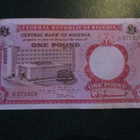 NIGERIA  ONE POUND 1967 P-8   (K13-S8) - pikkukuva 1