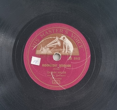 Savikiekko 1945 - Glenn Miller - His Master's Voice BD 5942