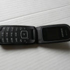 Samsung GT-E1150i Simpukkapuhelin - pikkukuva 1