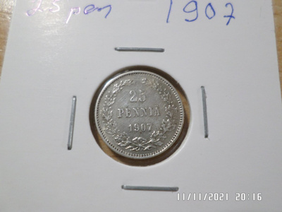 25 penniä 1907 kl 8 rahakehyksessä Hieno