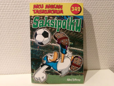 Aku Ankan taskukirja 342 Saksipotku