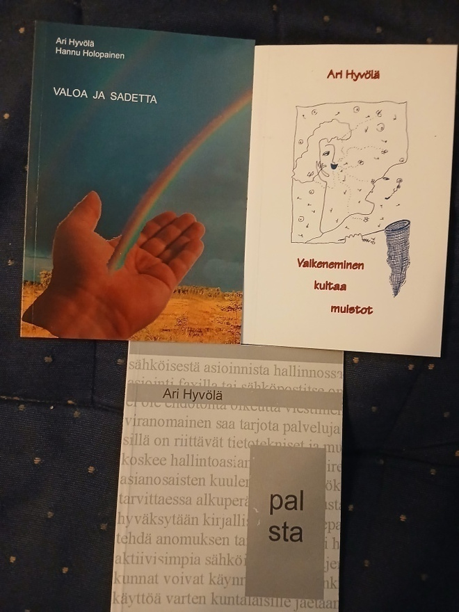 3xrunokirja Ari Hyvölä