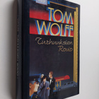 Tom Wolfe : Turhuuksien rovio - pikkukuva 1