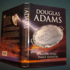 Douglas Adams: Sielun pitkä pimeä teehetki (2.p.2002) Sis.pk - pikkukuva 2