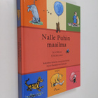 A. A. Milne : Nalle Puhin maailma : kokoelma tarinoita, r... - pikkukuva 1