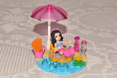 LEGO Friends - Emma hiekkarannalla -