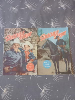 2kpl Seikkailusarjat 6 ja 19/1954