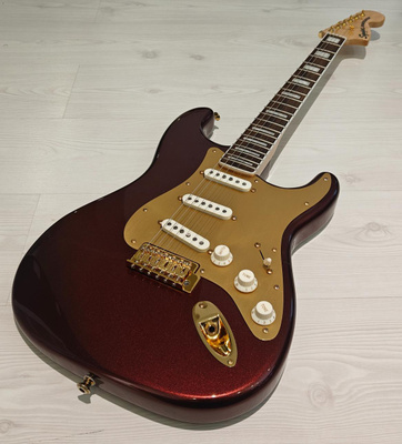 Fender Squier 40th Anniversary Stratocaster Gold Edition