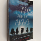 Patrick Ness : The Ask and the Answer - pikkukuva 1