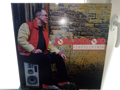 LP JON LANDLORD :  VINYYLIDISCO ( SIS POSTIKULU)