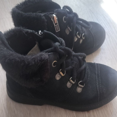 UGG lasten mokkanahkaiset kävelykengät, koko 30