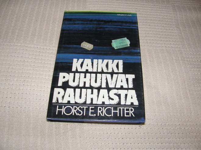 Horst E. Richter Kaikki puhuivat rauhasta -sid