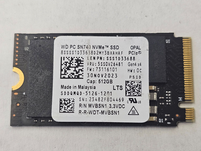 512 Gb SSD M.2 NVME 2242 - lyhyt malli