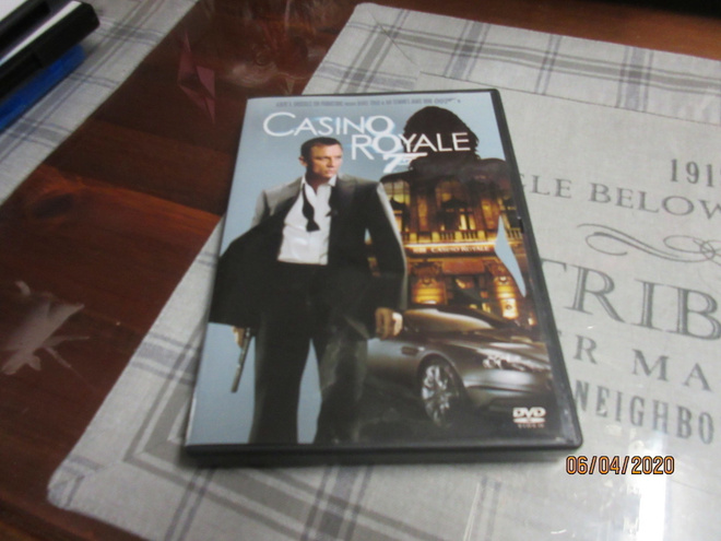 007 - Casino Royale (DVD) }