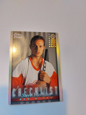 97-98 Studio Press Proofs Silver #106 Steve Yzerman CL /1000