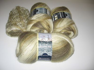 vihreänkirjavaa Huurre-lankaa n. 325g