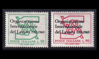 Italia 1299-300 ** ILO 50v (1969)