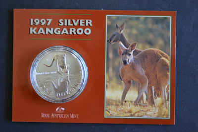 Australia 1 oz 999 hopea "Kangaroo" 1997