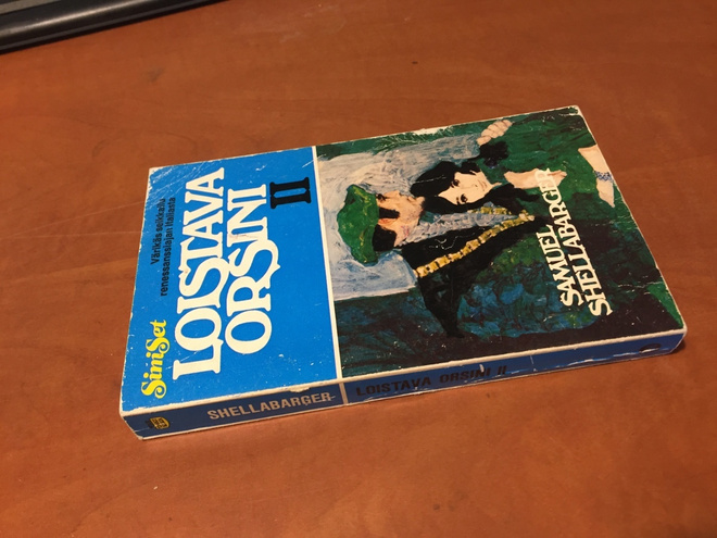 SINISET 156 LOISTAVA ORSINI 2