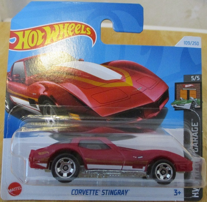 Chevrolet Corvette Stingray Coupe Red 1975 Hot Wheels 1:64