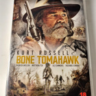 Bone Tomahawk (Kurt Russell, ohj. S. Craig Zahler) DVD - pikkukuva 1