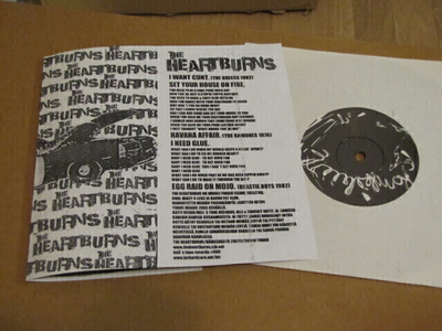 The Heartburns / Ronskibiitti split 7 45 suomi 2005 soittama