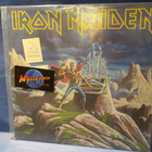 IRON MAIDEN - RUN TO THE HILLS M-/M- 12'' MAXI SINGLE - pikkukuva 1