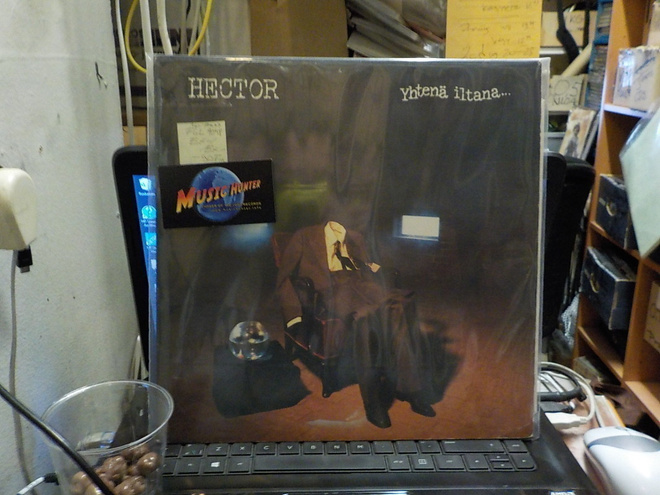 HECTOR - YHTENÄ ILTANA... LP 1ST FIN -90 PRESS EX/EX-(+)