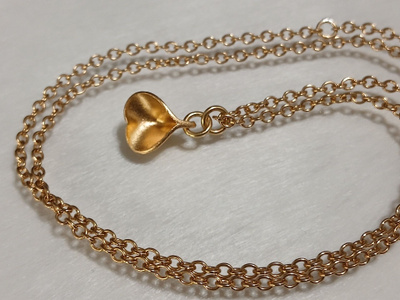 Kalevala koru, Made in Helsinki Eira, Kaulakoru riipus