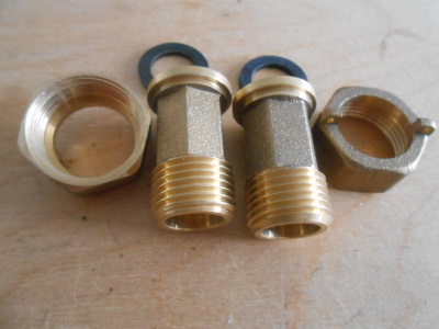 VESIMITTARILIITINPARI HELA 1/2x3/4 EM HELA 380