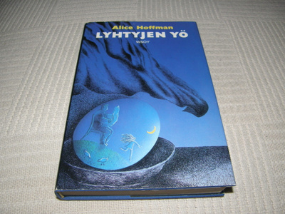 Alice Hoffman Lyhtyjen yö -sid