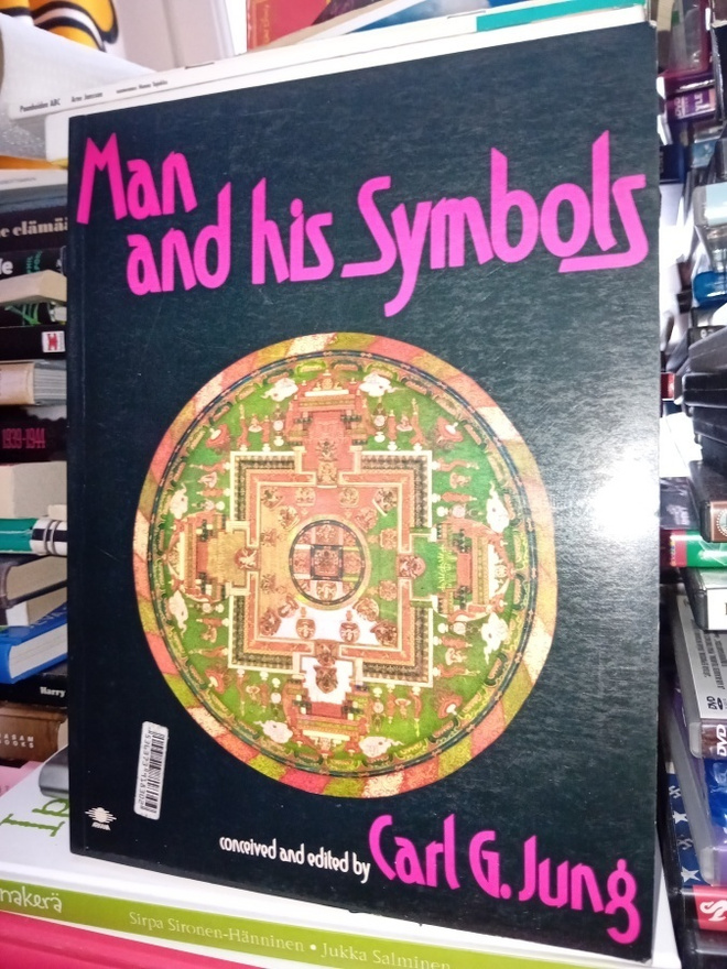 Jung : Man and his Symbols ( SIS POSTIKULU  )