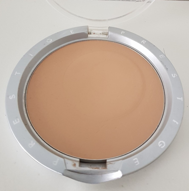 Prestige Perfectly Matte Translucent Powder / Puuteri