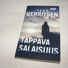 Tess Gerritsen Tappava salaisuus -pok - pikkukuva 1