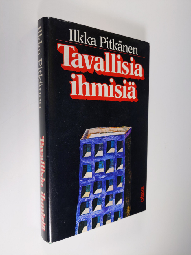 Ilkka Pitkänen : Tavallisia ihmisiä : kolme kertomusta