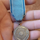 Liikunta ja urheilu mitalli kultaristein. - pikkukuva 2