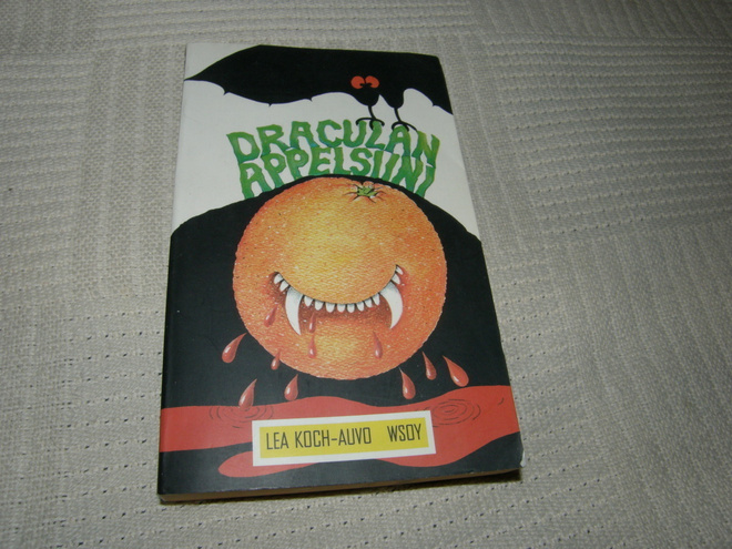 Lea Koch-Auvo Draculan appelsiini  -pok
