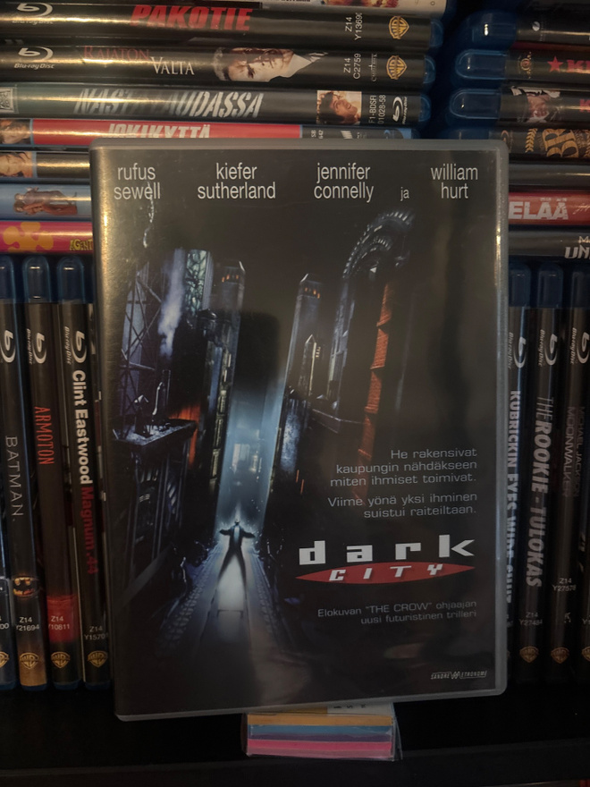 Dark City (1998) suomijulkaisu