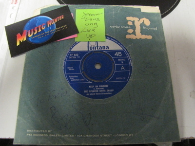 SPENCER DAVIS GROUP - KEEP ON RUNNING 7'' BÄNDIN NIMMAREILLA